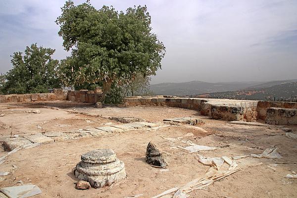 Exploring Mar Elias and Ajloun in 2026