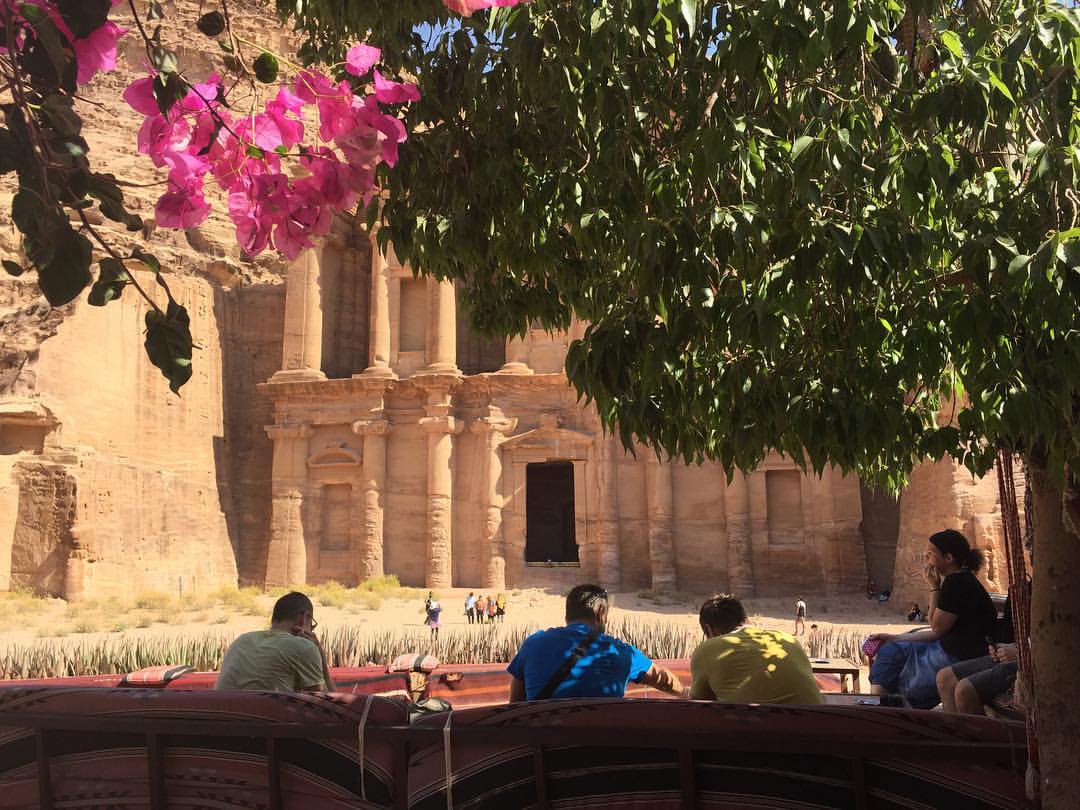 Explore Jordan in 2 Days: Petra, Wadi Rum & the Dead Sea on a Budget